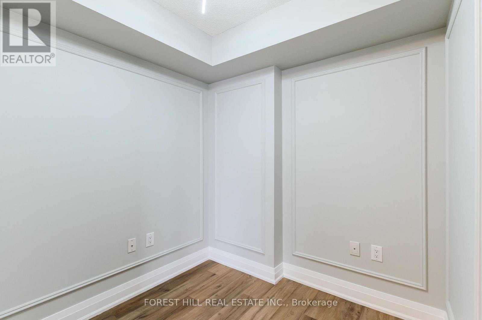 734 - 830 Lawrence Avenue W, Toronto, Ontario  M6A 0A2 - Photo 10 - W12534832