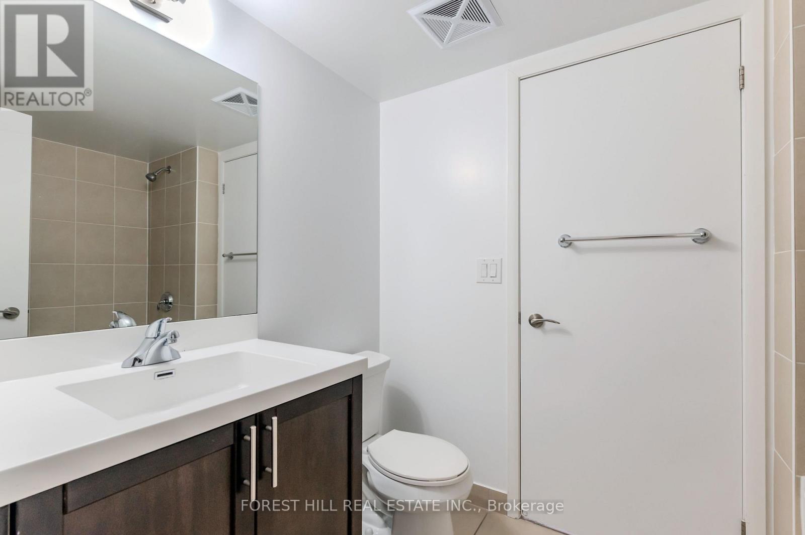 734 - 830 Lawrence Avenue W, Toronto, Ontario  M6A 0A2 - Photo 19 - W12534832