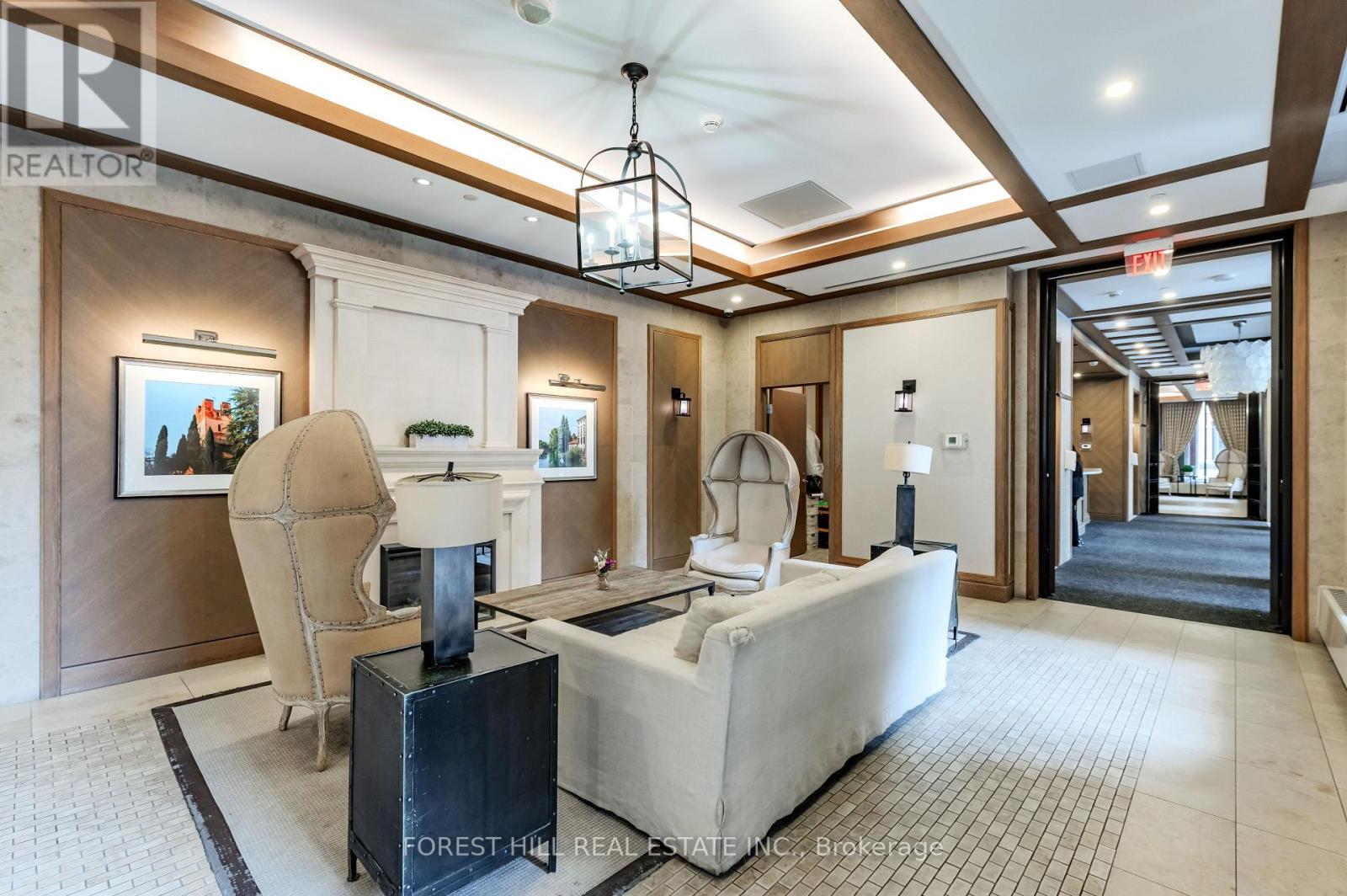 734 - 830 Lawrence Avenue W, Toronto, Ontario  M6A 0A2 - Photo 25 - W12534832