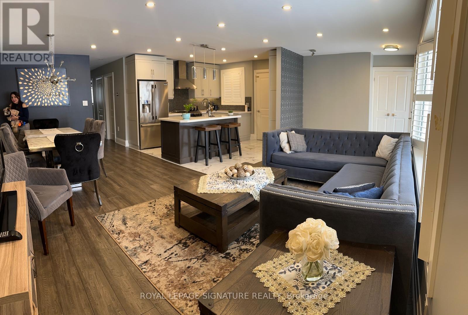 890 Maple Avenue, Milton, Ontario  L9T 3N4 - Photo 9 - W12534864