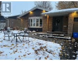 890 MAPLE AVENUE, Milton, Ontario