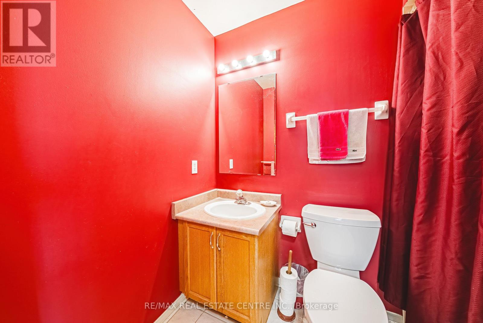 487 Taylor Crescent, Burlington, Ontario  L7L 6G2 - Photo 24 - W12534868