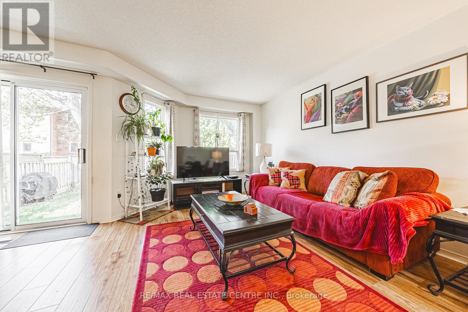 487 Taylor Crescent, Burlington, Ontario  L7L 6G2 - Photo 6 - W12534868