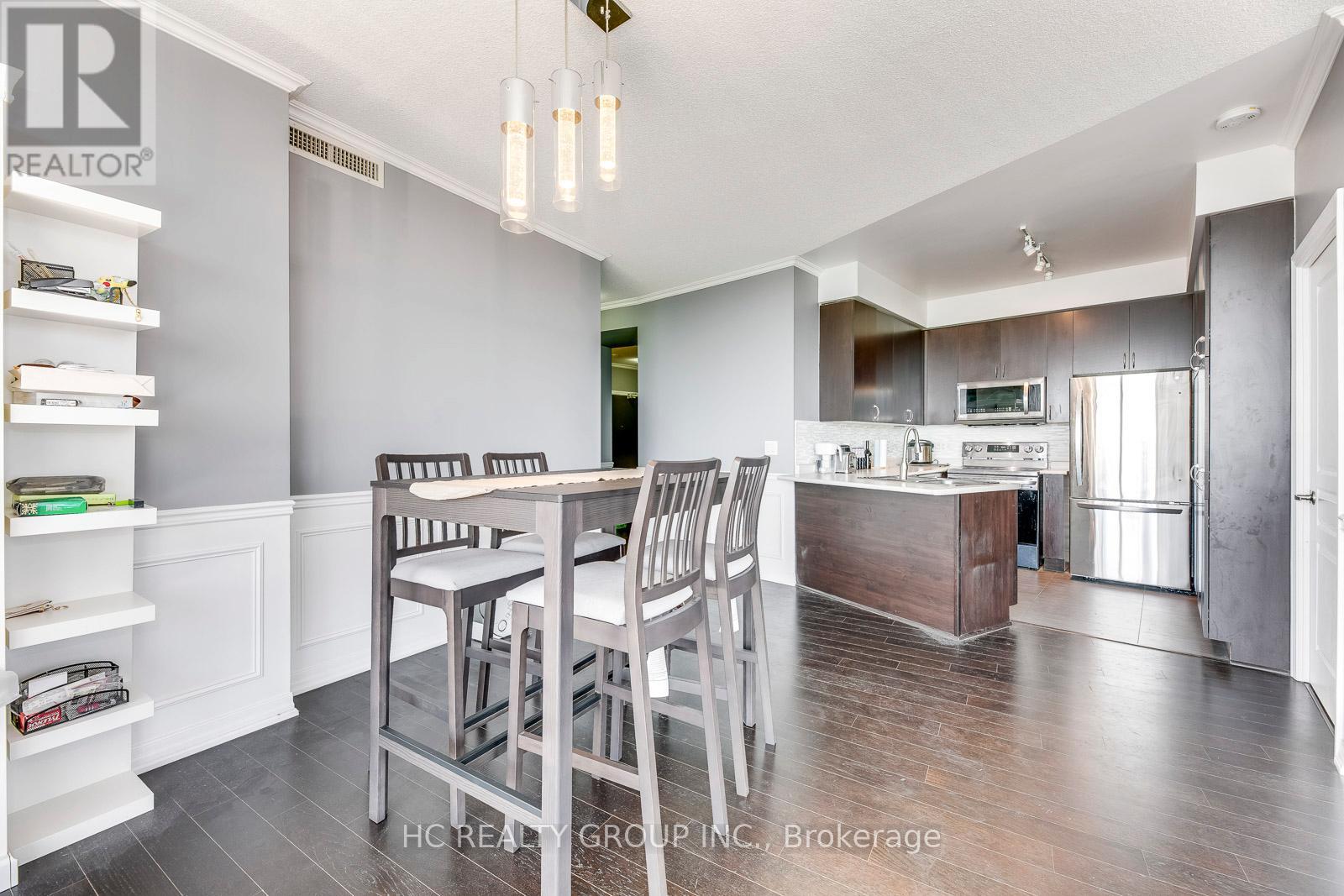 1804 - 223 Webb Drive, Mississauga, Ontario  L5B 0E8 - Photo 10 - W12534904