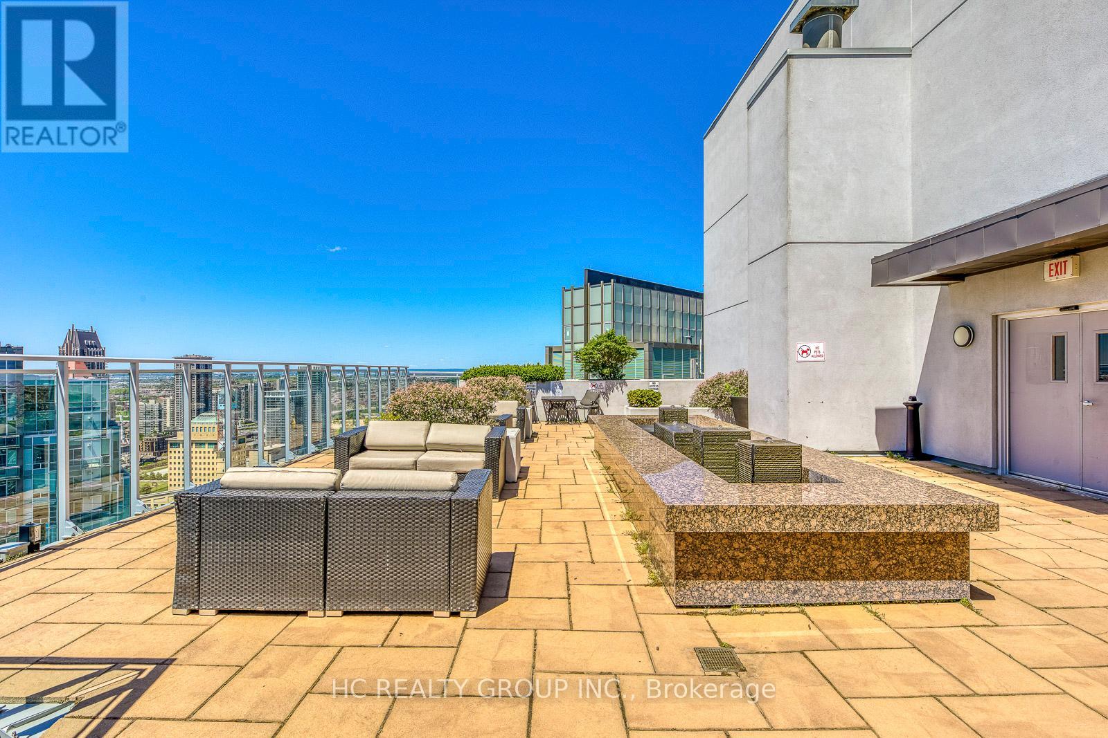 1804 - 223 Webb Drive, Mississauga, Ontario  L5B 0E8 - Photo 32 - W12534904