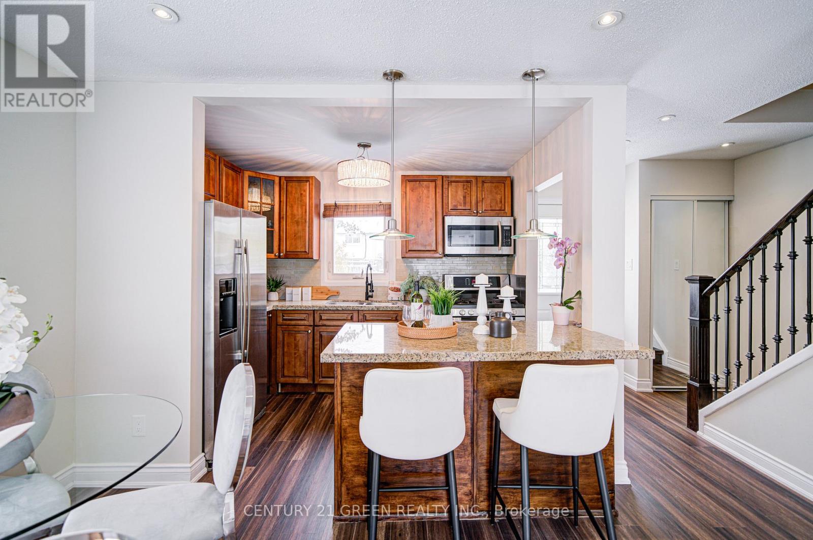 1 Greenarrow Court, Brampton, Ontario  L6S 2K1 - Photo 12 - W12534910