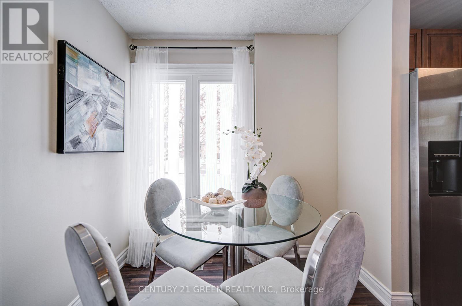 1 Greenarrow Court, Brampton, Ontario  L6S 2K1 - Photo 13 - W12534910