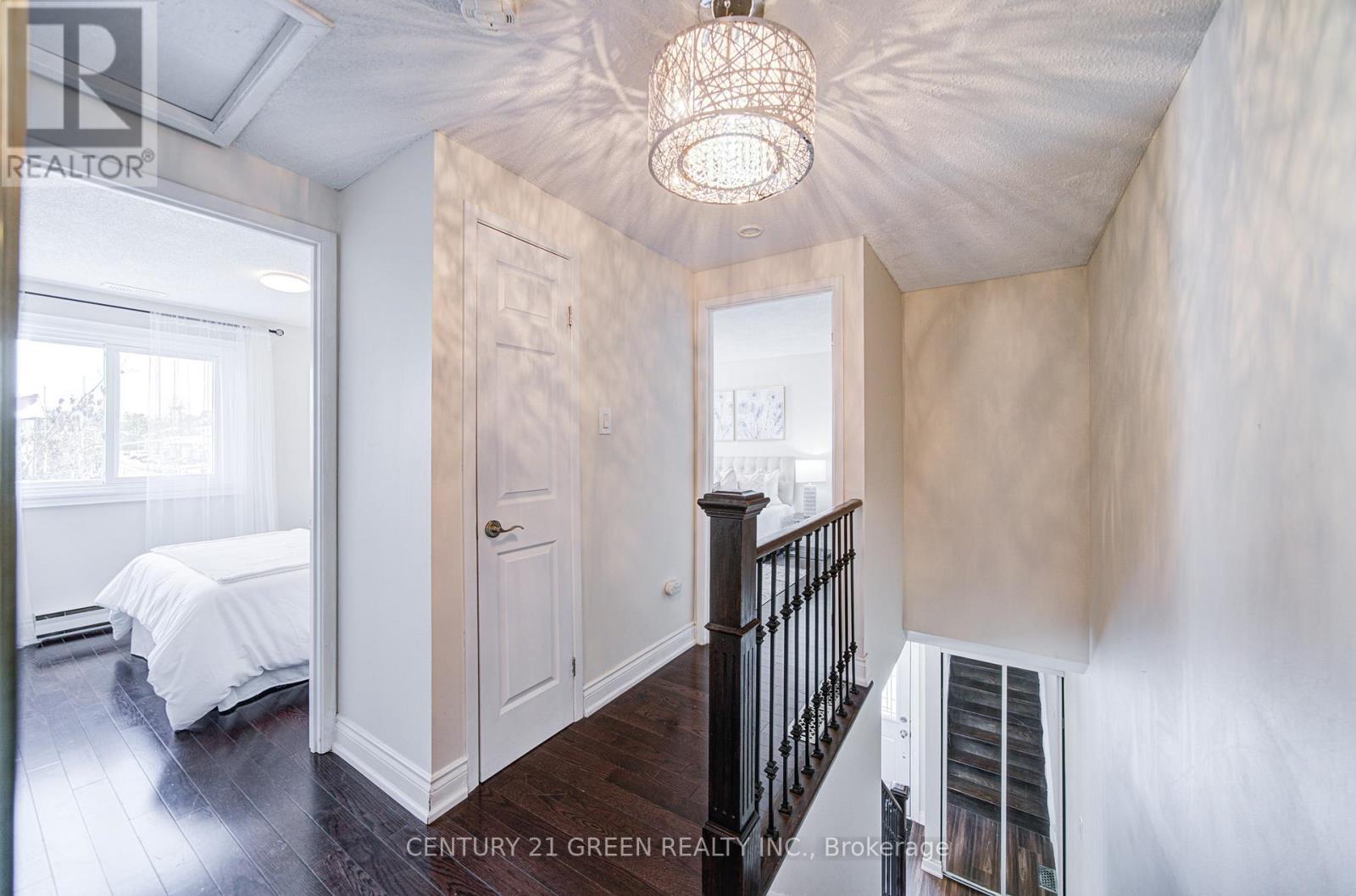 1 Greenarrow Court, Brampton, Ontario  L6S 2K1 - Photo 26 - W12534910