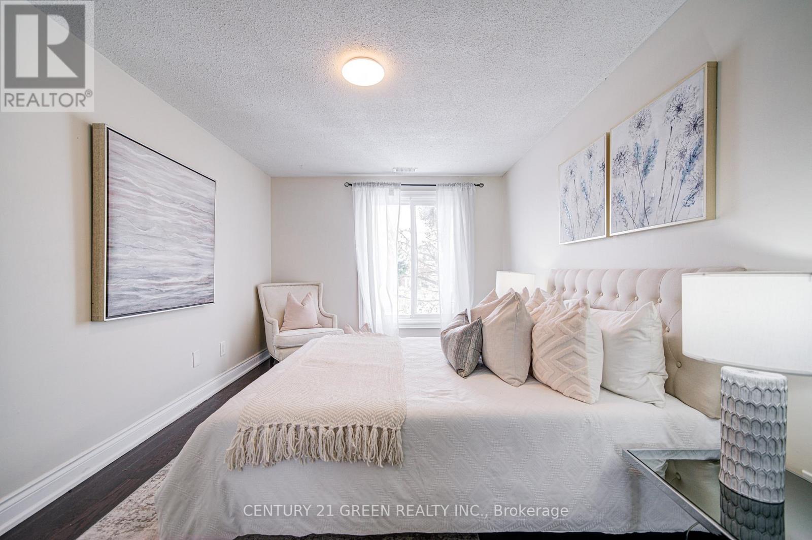 1 Greenarrow Court, Brampton, Ontario  L6S 2K1 - Photo 27 - W12534910