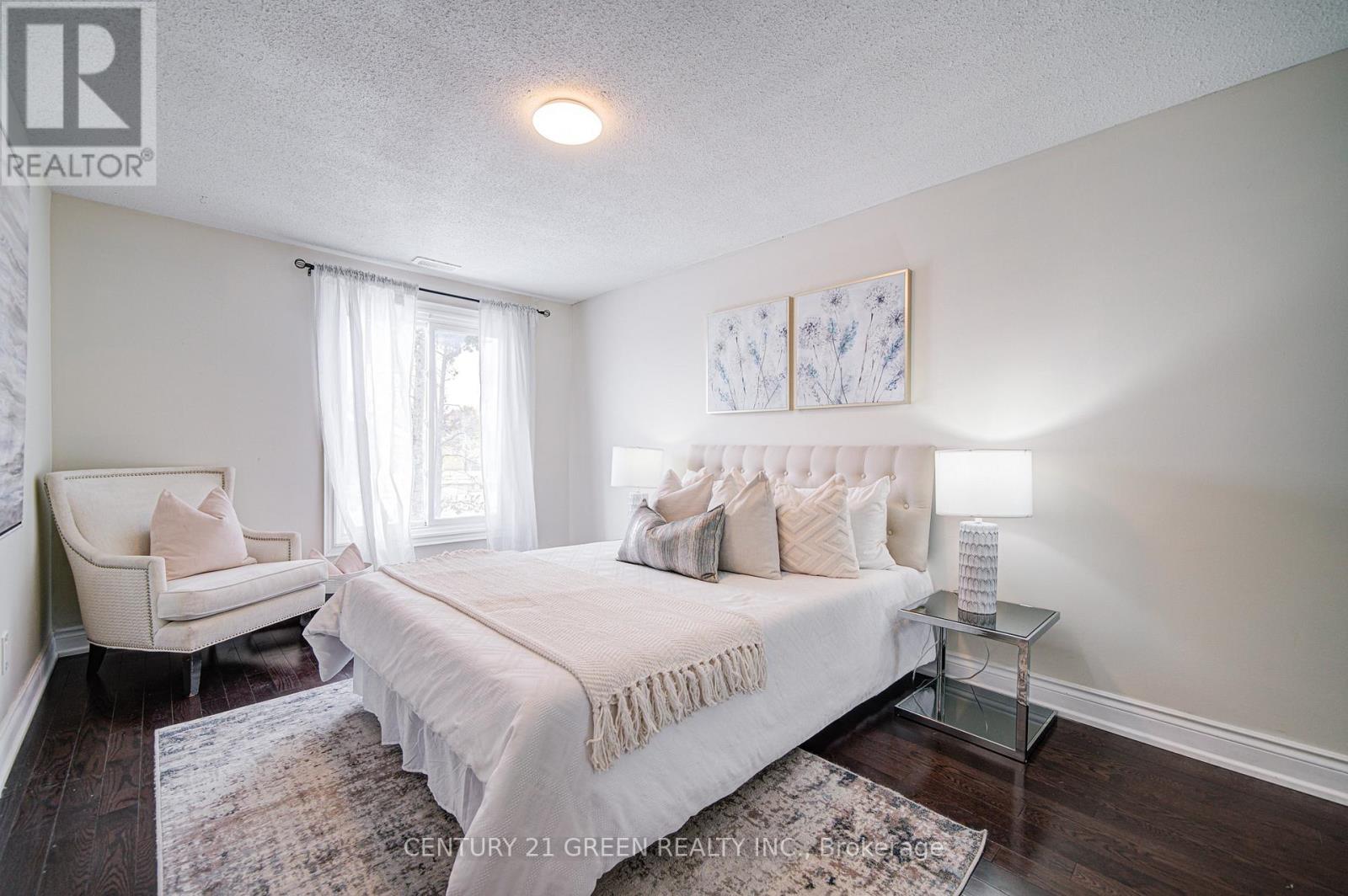 1 Greenarrow Court, Brampton, Ontario  L6S 2K1 - Photo 28 - W12534910