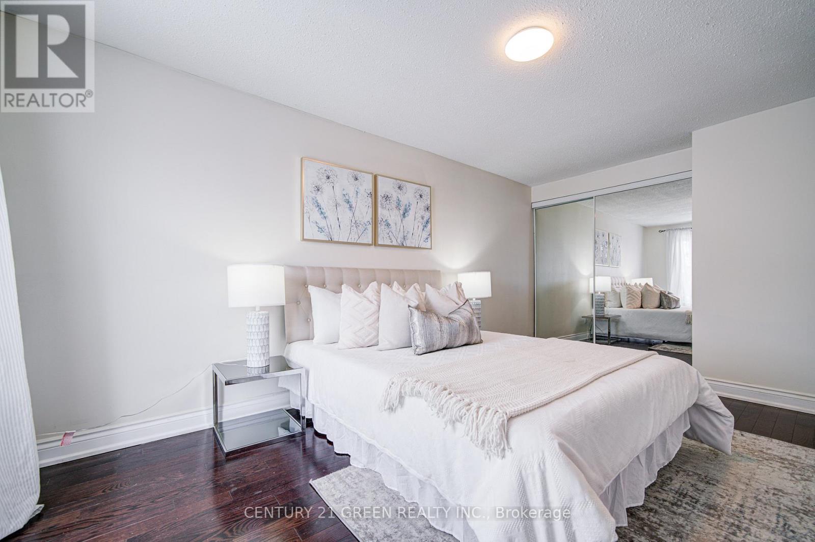 1 Greenarrow Court, Brampton, Ontario  L6S 2K1 - Photo 29 - W12534910