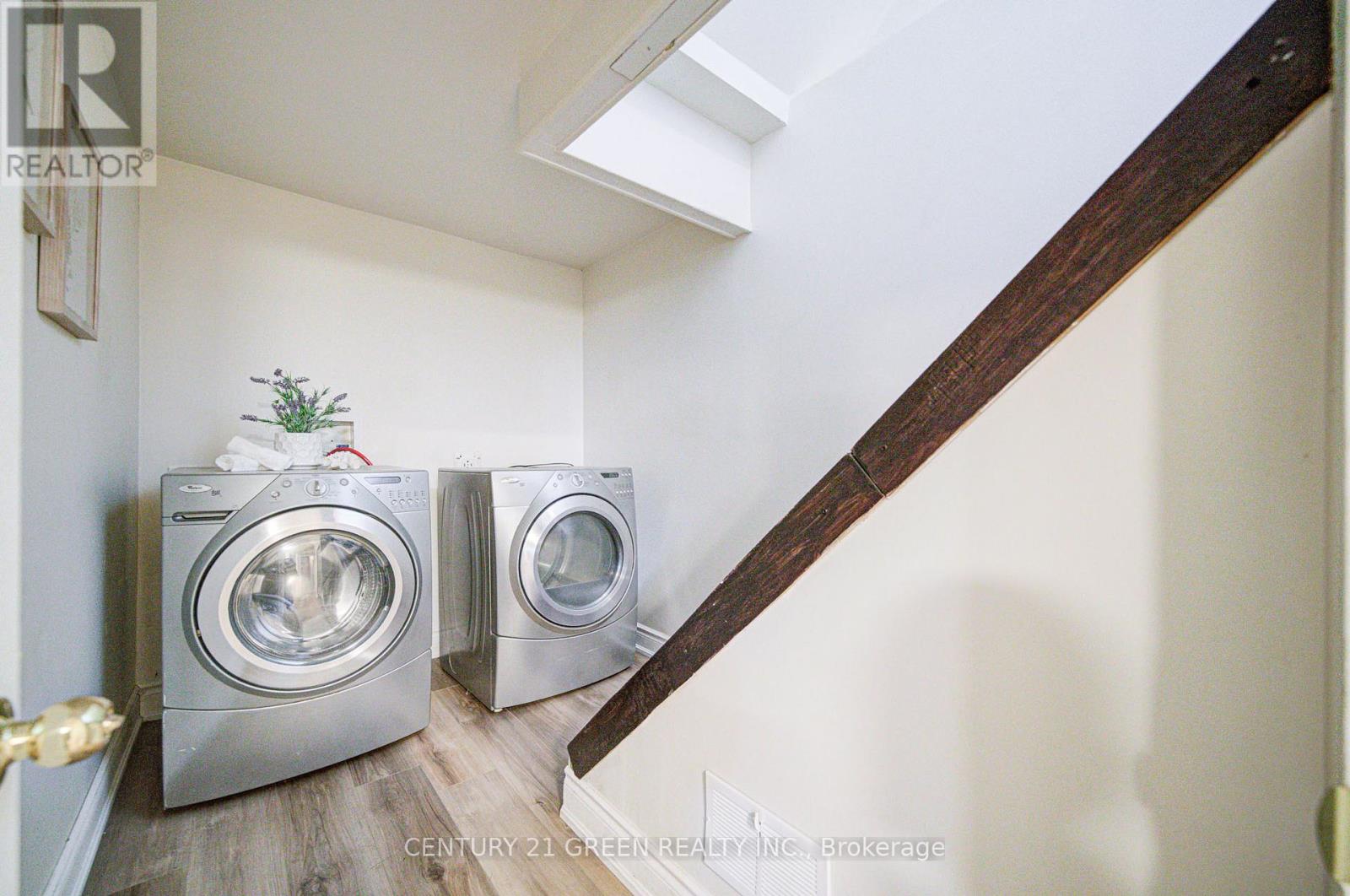 1 Greenarrow Court, Brampton, Ontario  L6S 2K1 - Photo 40 - W12534910