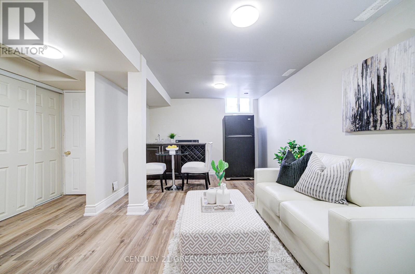 1 Greenarrow Court, Brampton, Ontario  L6S 2K1 - Photo 45 - W12534910