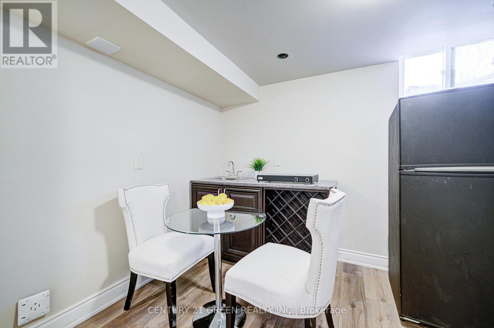 1 Greenarrow Court, Brampton, Ontario  L6S 2K1 - Photo 46 - W12534910