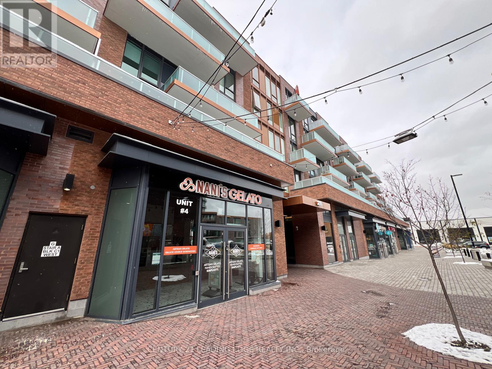 331 - 215 Lakeshore Road W, Mississauga, Ontario  L5H 0A7 - Photo 25 - W12534826