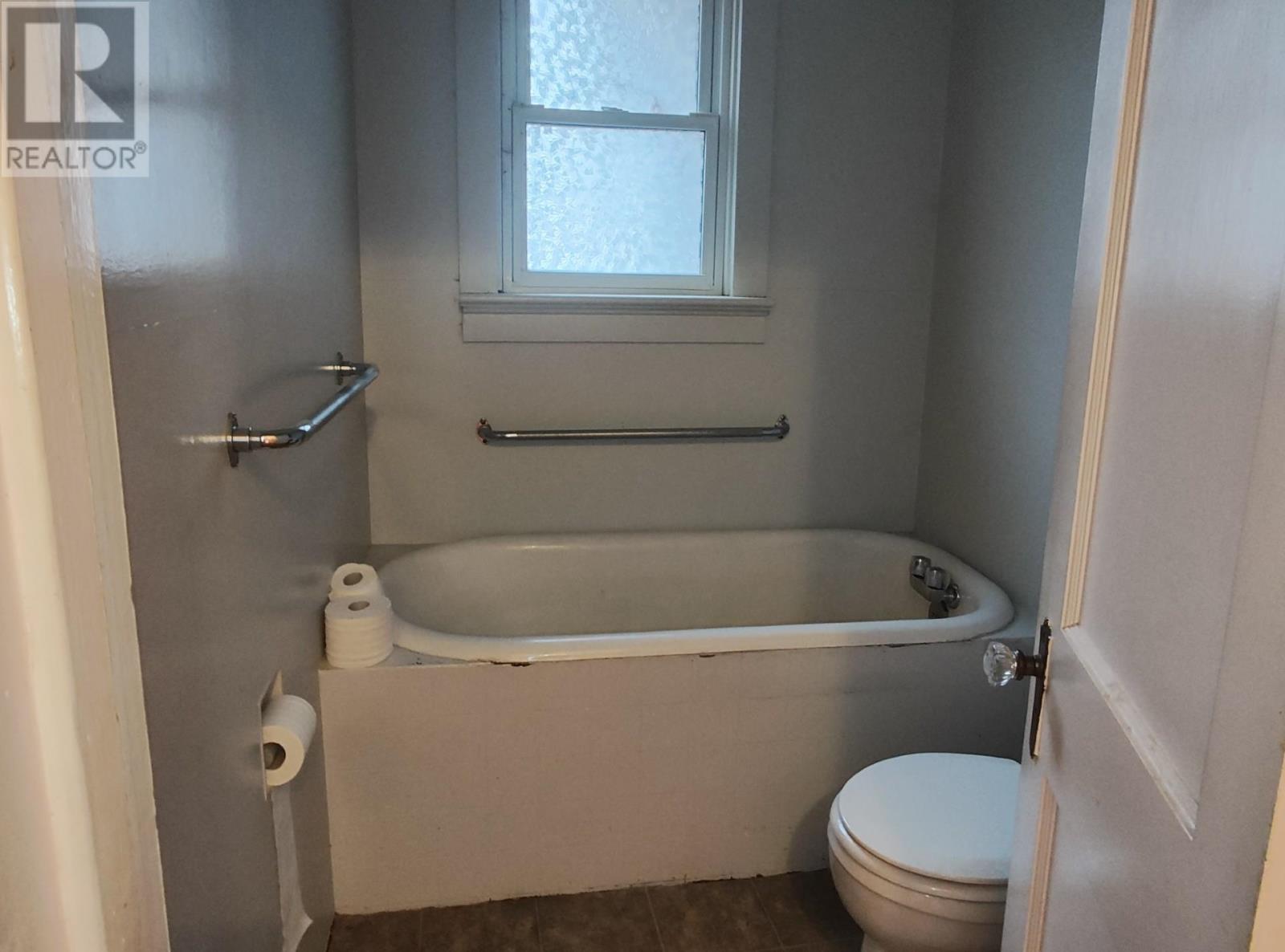 289 Winnipeg Ave, Thunder Bay, Ontario  P7B 3R8 - Photo 11 - TB253443