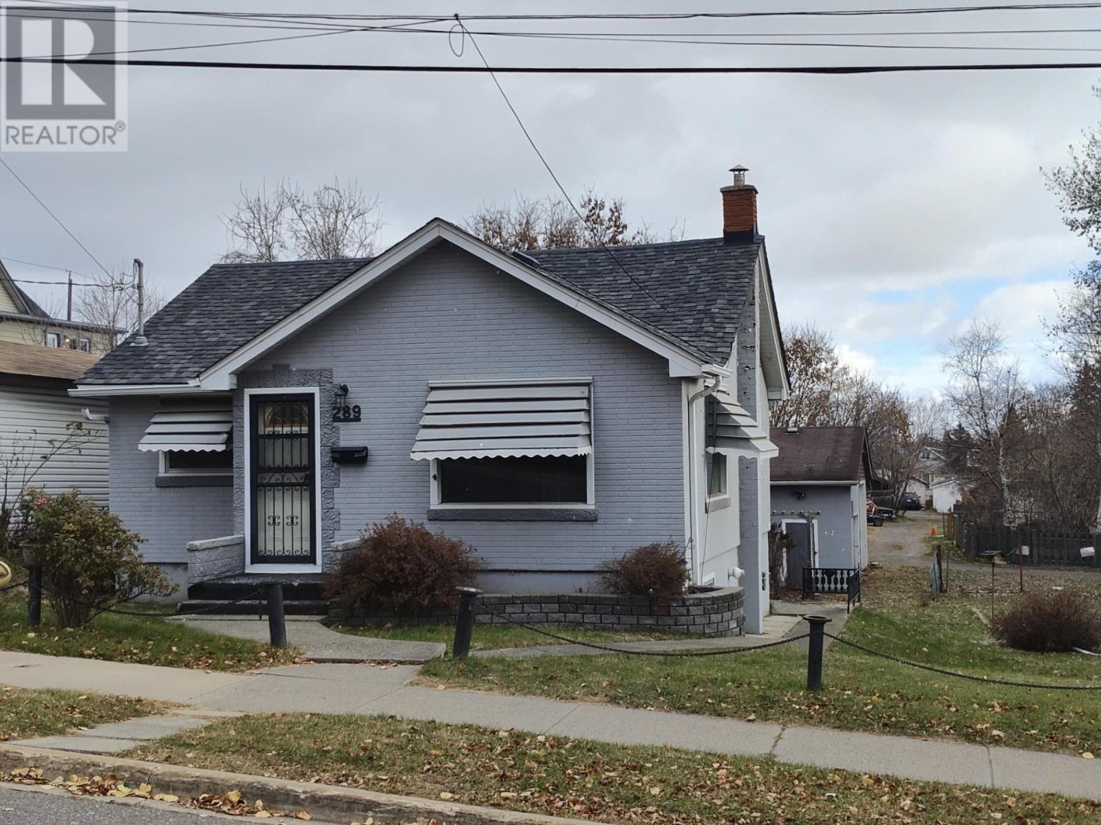 289 Winnipeg Ave, Thunder Bay, Ontario  P7B 3R8 - Photo 1 - TB253443