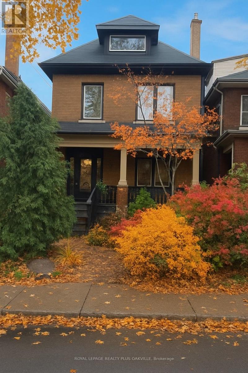 53 Barnesdale Avenue S, Hamilton, Ontario  L8M 2V3 - Photo 1 - X12534850