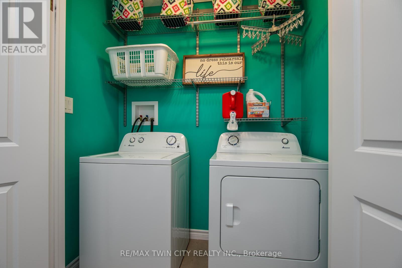 597 Sundew Drive, Waterloo, Ontario  N2V 0B9 - Photo 19 - X12534906