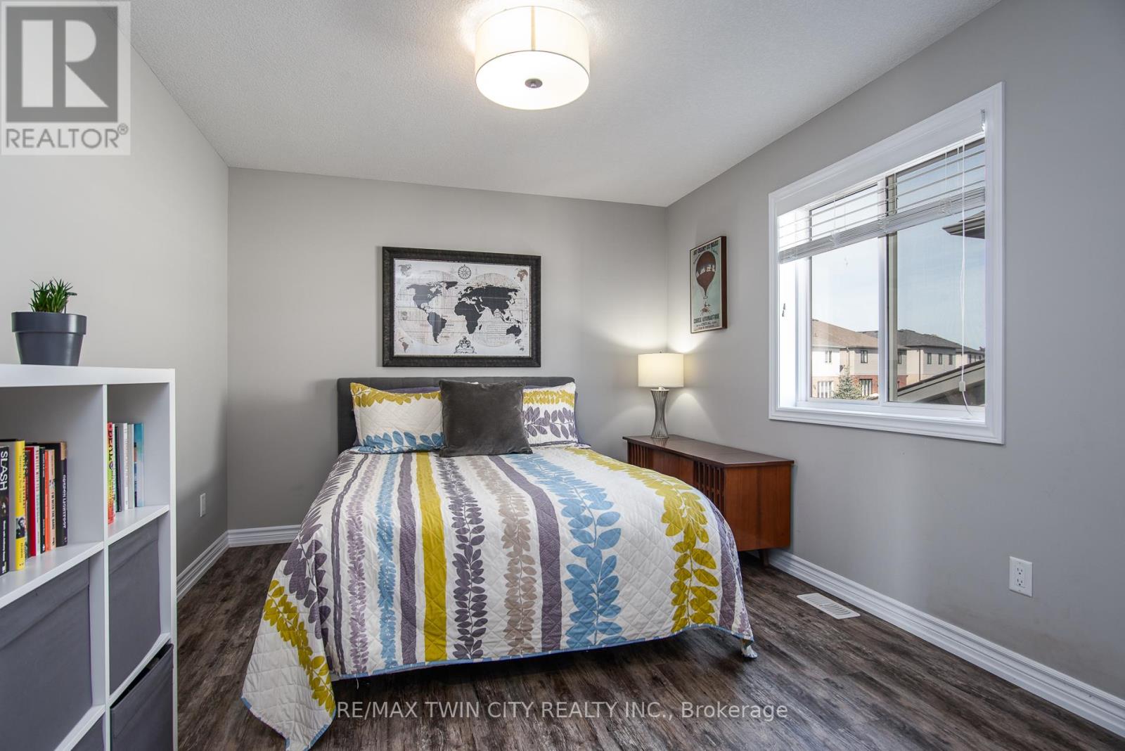 597 Sundew Drive, Waterloo, Ontario  N2V 0B9 - Photo 27 - X12534906