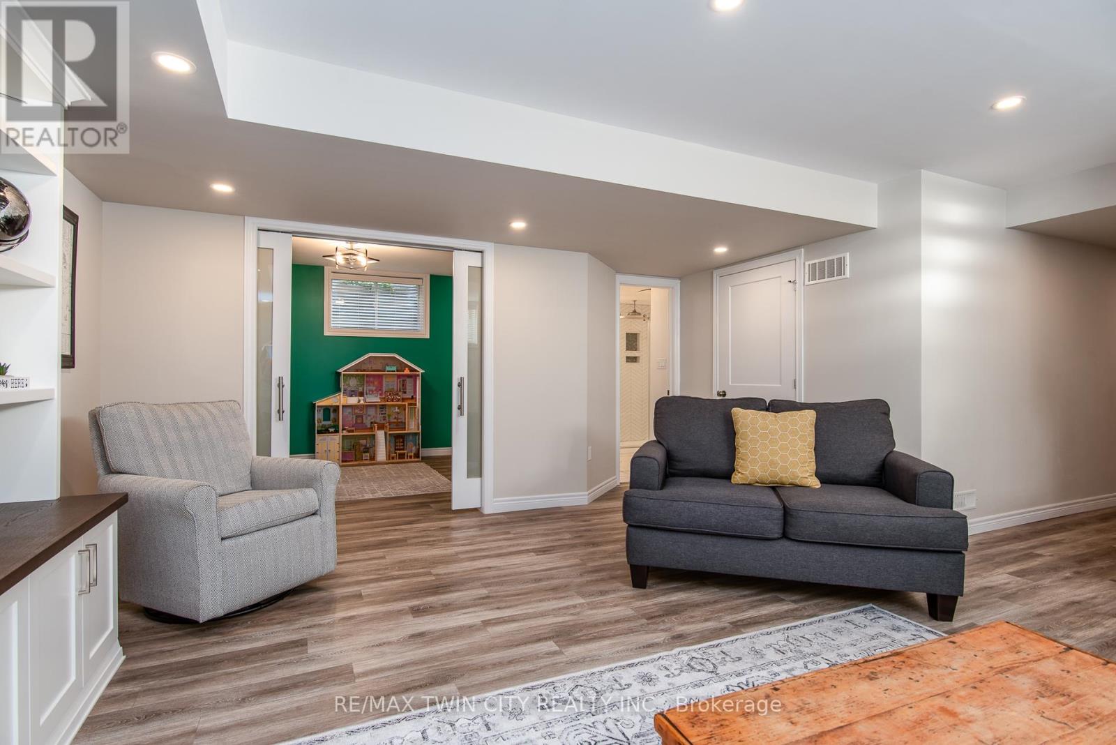 597 Sundew Drive, Waterloo, Ontario  N2V 0B9 - Photo 31 - X12534906