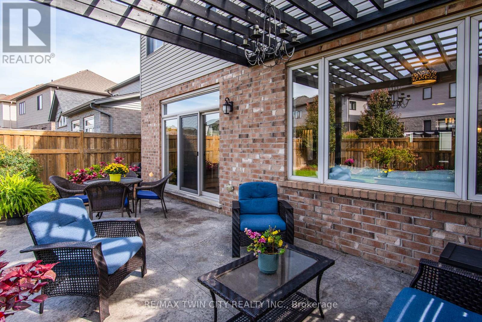 597 Sundew Drive, Waterloo, Ontario  N2V 0B9 - Photo 38 - X12534906