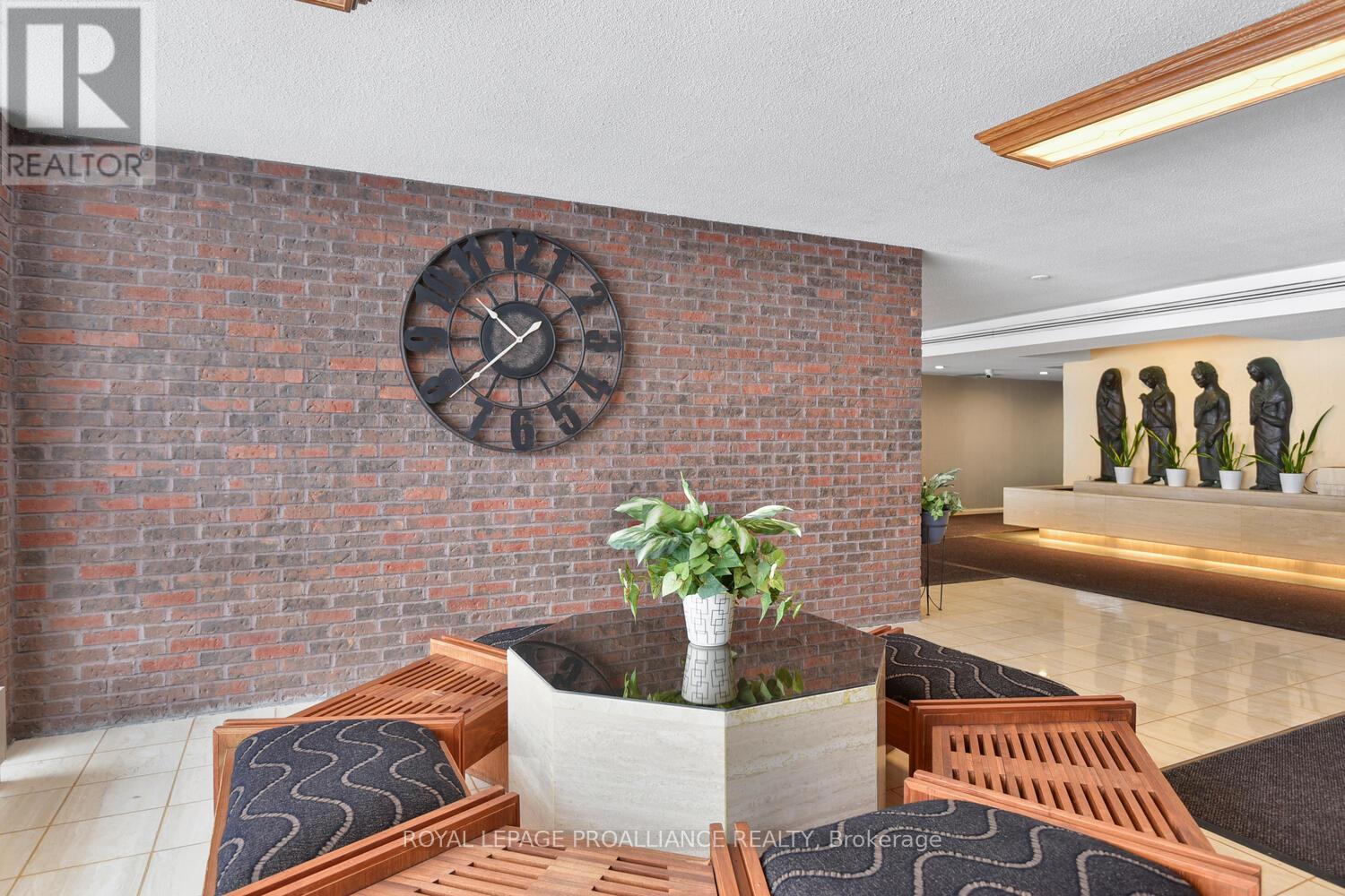 101 - 55 Water Street E, Brockville, Ontario  K6V 1A3 - Photo 10 - X12534946