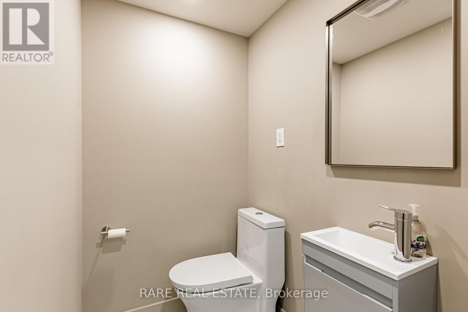 Main - 44 Laird Drive, Toronto, Ontario  M4G 3T2 - Photo 17 - C12533786