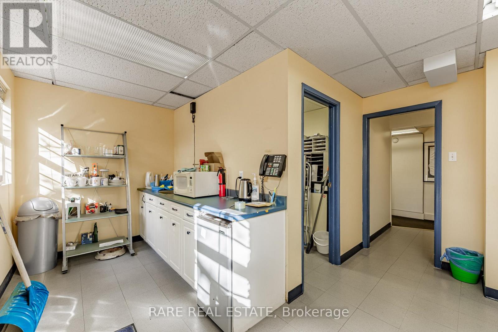 Main - 44 Laird Drive, Toronto, Ontario  M4G 3T2 - Photo 21 - C12533786