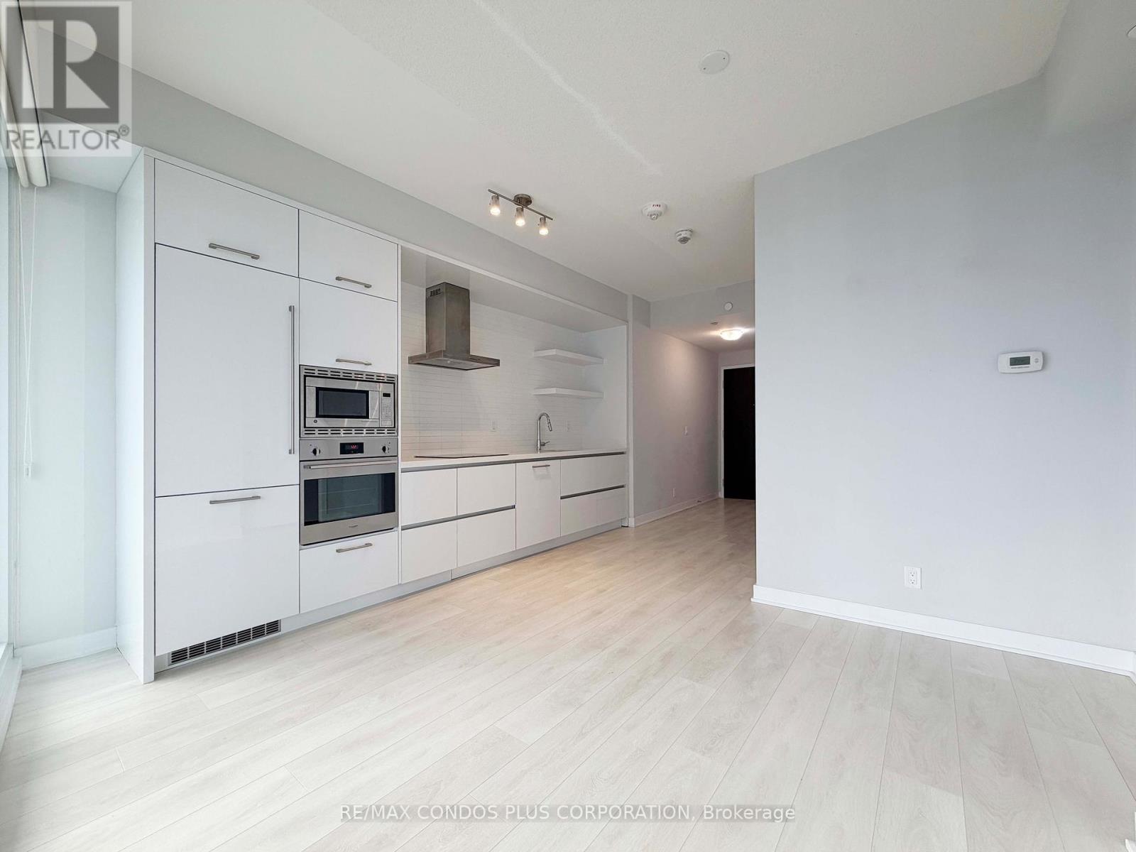 3206 - 2221 Yonge Street, Toronto, Ontario  M4S 0B8 - Photo 8 - C12534930