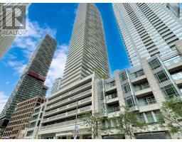 3206 - 2221 YONGE STREET, Toronto, Ontario