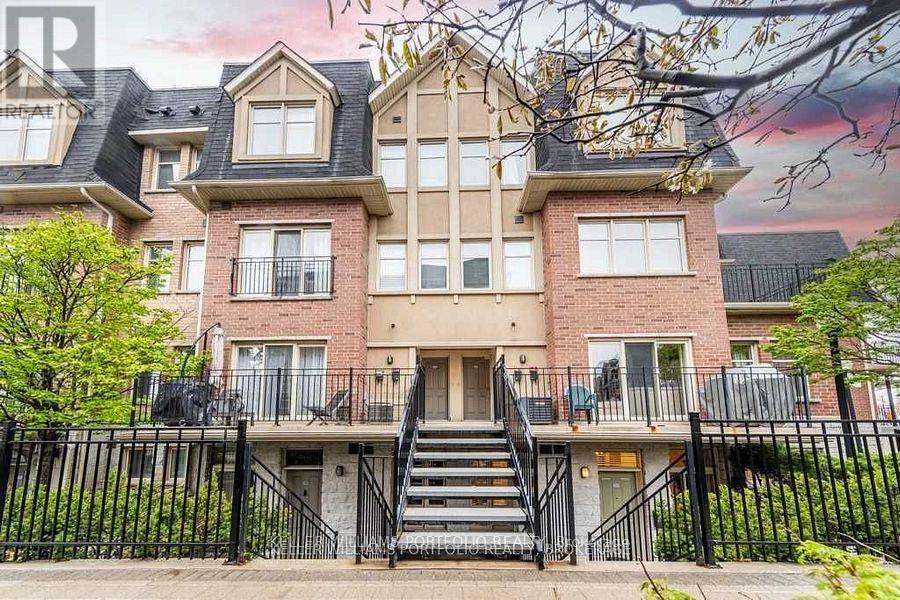 126 - 1496 Victoria Park Avenue, Toronto, Ontario  M4A 2M6 - Photo 1 - C12534960