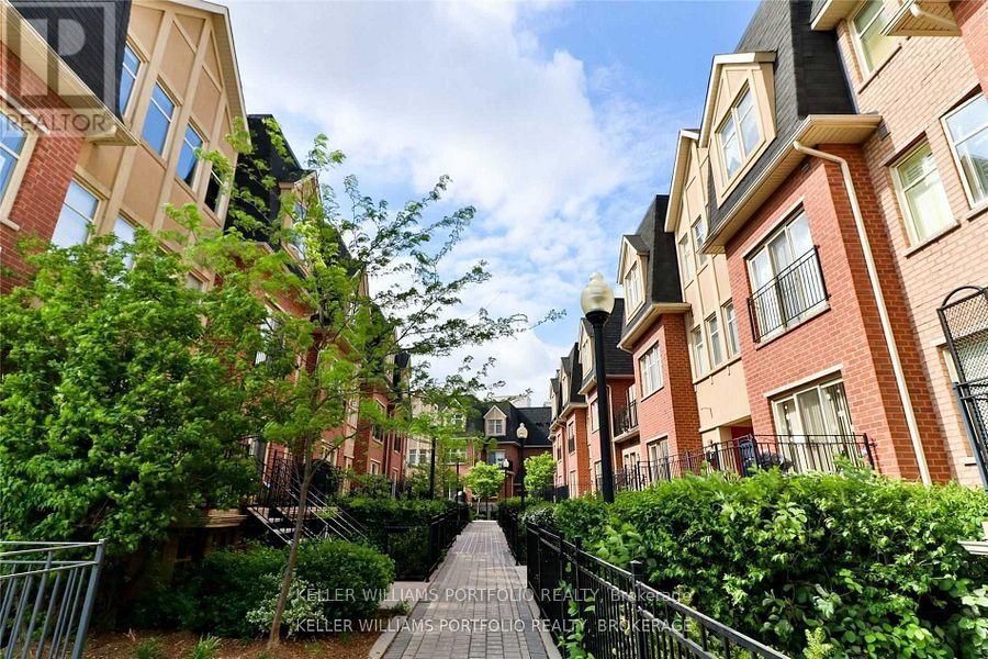 126 - 1496 Victoria Park Avenue, Toronto, Ontario  M4A 2M6 - Photo 2 - C12534960