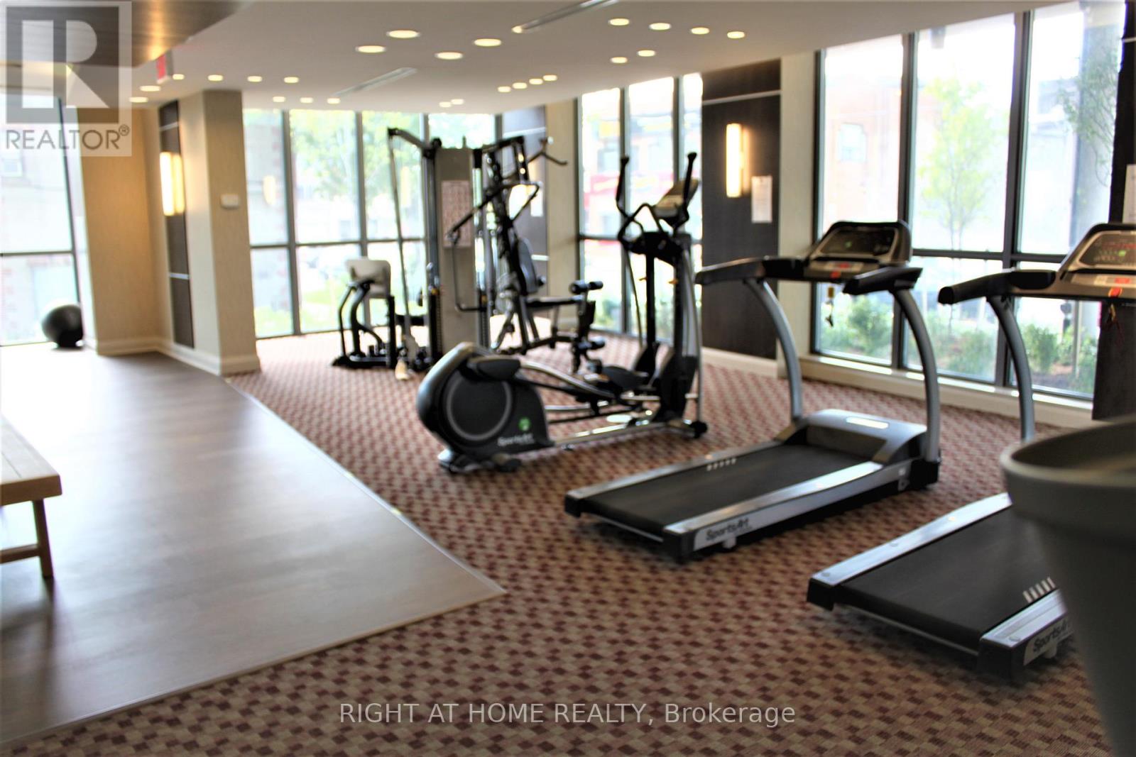 809 - 26 Norton Avenue, Toronto, Ontario  M2N 0H6 - Photo 10 - C12534968