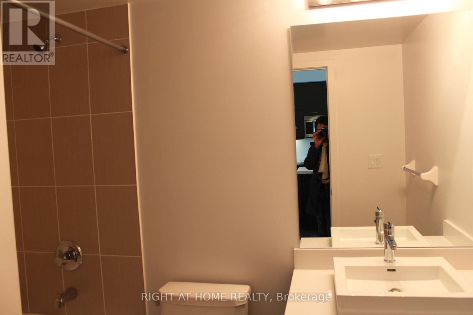 809 - 26 Norton Avenue, Toronto, Ontario  M2N 0H6 - Photo 7 - C12534968