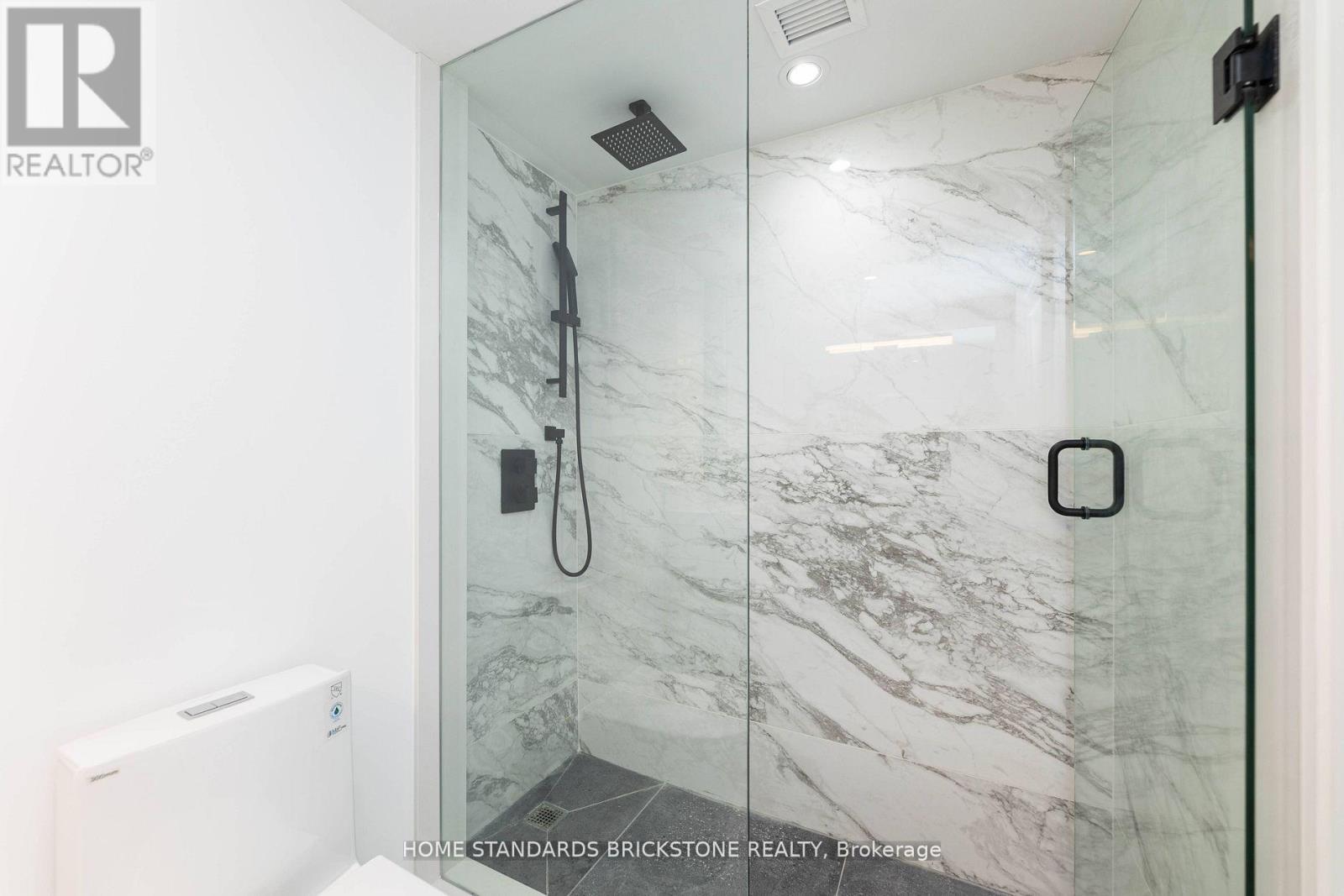 805 - 61 St Clair Avenue W, Toronto, Ontario  M4V 2Y8 - Photo 31 - C12534972