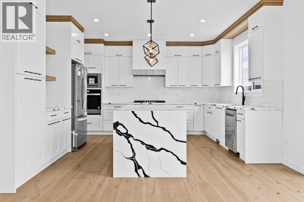 Property at 8 Ranchers Meadows image 3