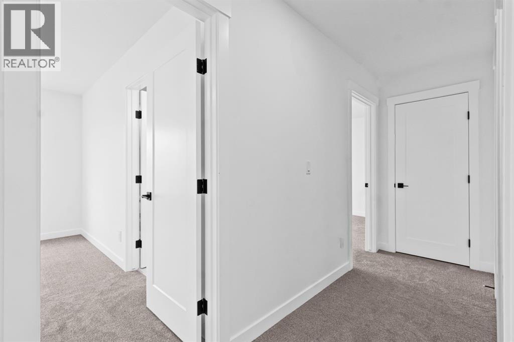 8 Ranchers Meadows, Okotoks, Alberta  T1S 0P5 - Photo 33 - A2228392