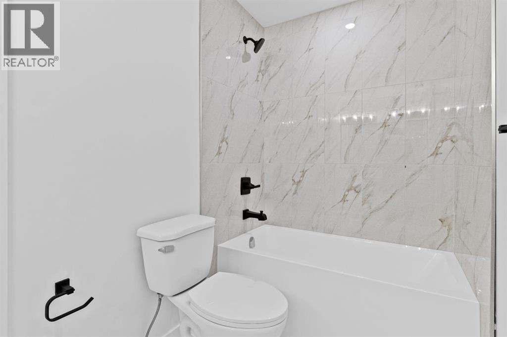 8 Ranchers Meadows, Okotoks, Alberta  T1S 0P5 - Photo 36 - A2228392