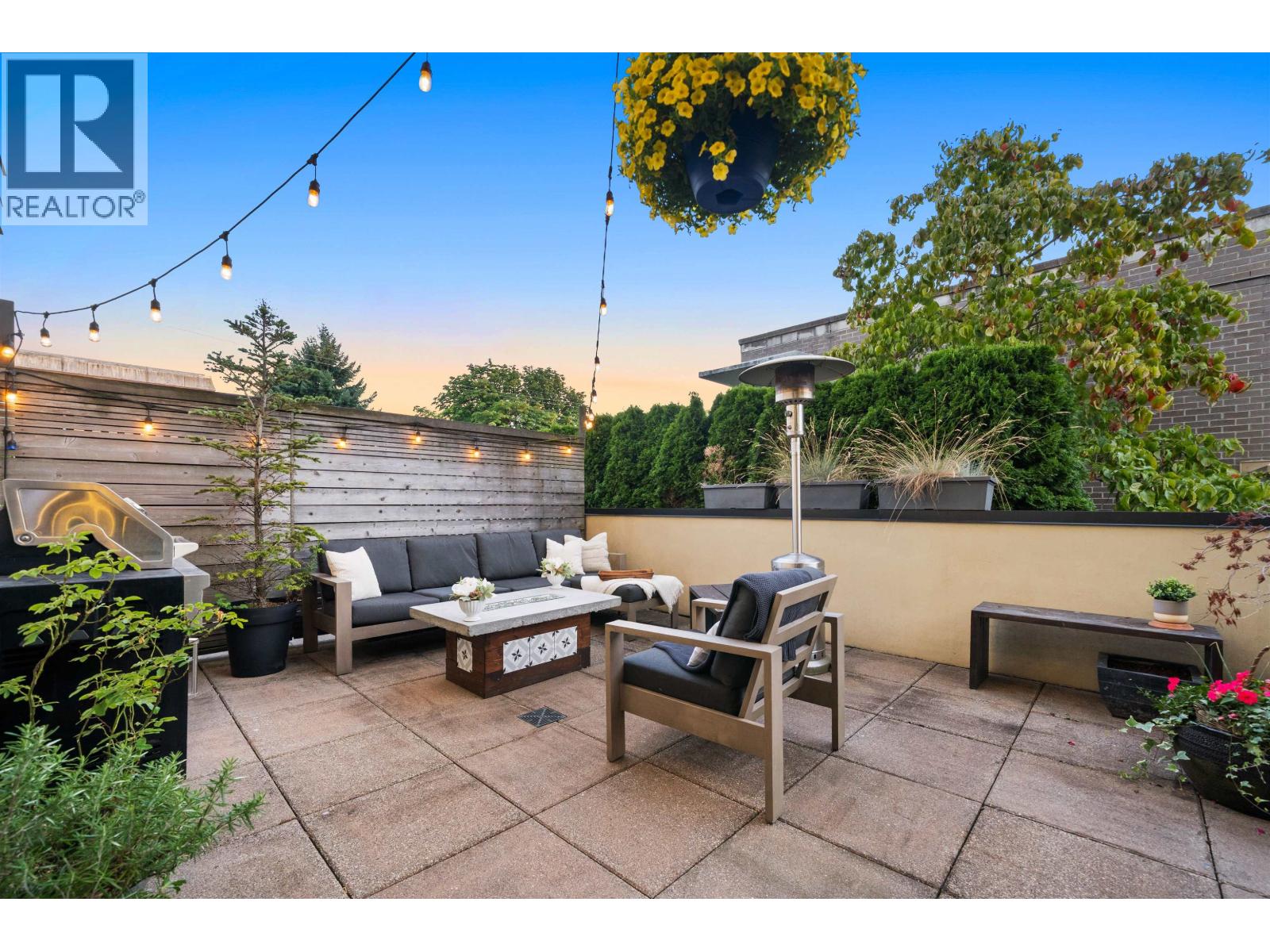 207 2515 Ontario Street, Vancouver, British Columbia  V5T 4V4 - Photo 3 - R3066287