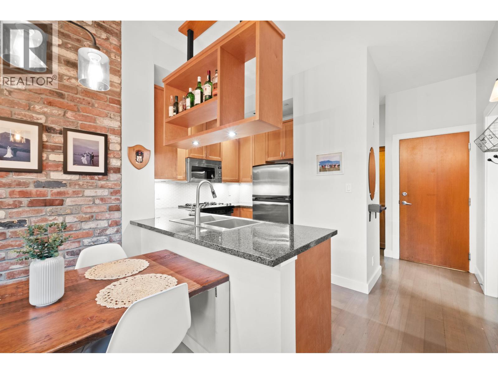 207 2515 Ontario Street, Vancouver, British Columbia  V5T 4V4 - Photo 8 - R3066287