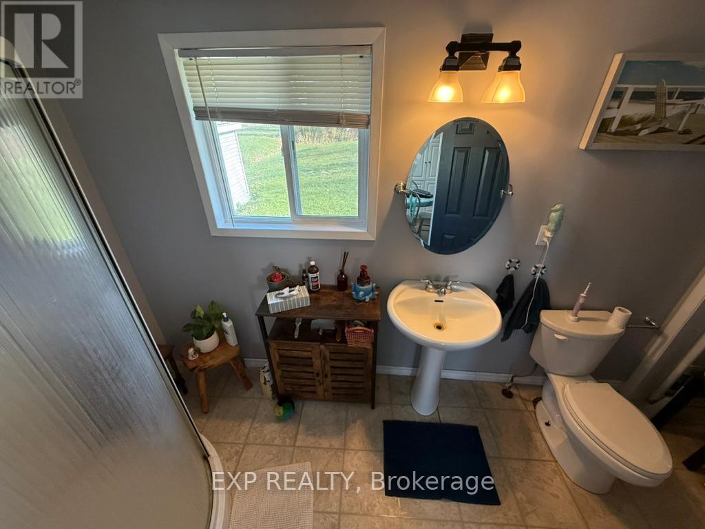 6222 Bluebird Street, Ramara, Ontario  L3V 0K6 - Photo 5 - S12534978