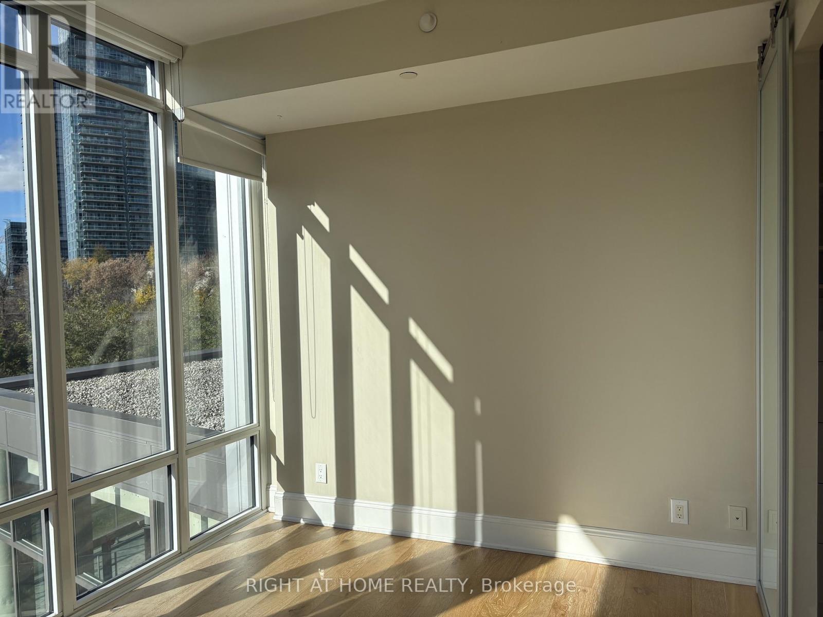 205 - 88 Park Lawn Road, Toronto, Ontario  M8Y 0B5 - Photo 8 - W12534932