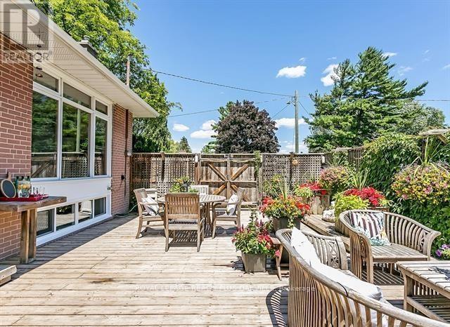 186 Tweedsdale Crescent, Oakville, Ontario  L6L 4P7 - Photo 10 - W12534944