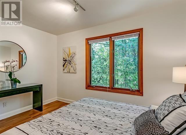 186 Tweedsdale Crescent, Oakville, Ontario  L6L 4P7 - Photo 23 - W12534944