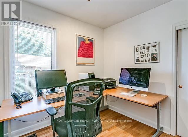 186 Tweedsdale Crescent, Oakville, Ontario  L6L 4P7 - Photo 24 - W12534944