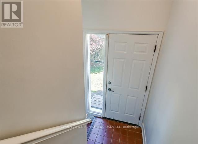 186 Tweedsdale Crescent, Oakville, Ontario  L6L 4P7 - Photo 27 - W12534944