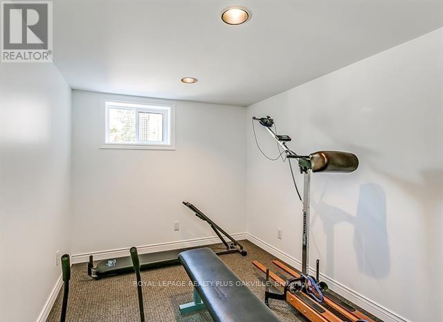 186 Tweedsdale Crescent, Oakville, Ontario  L6L 4P7 - Photo 31 - W12534944