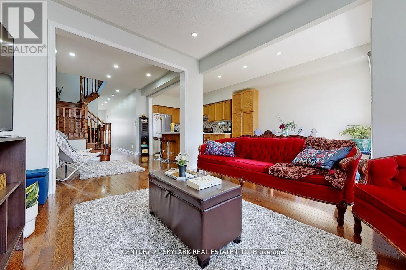 14 Mission Ridge Trail, Brampton, Ontario  L6P 0B5 - Photo 5 - W12534996