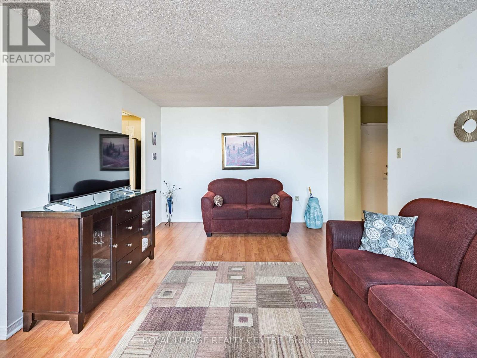 1604 - 3590 Kaneff Crescent W, Mississauga, Ontario  L5A 3X3 - Photo 11 - W12535000